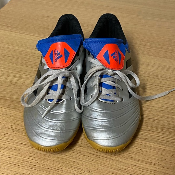 Boys Adidas COPA TANGO 84 Indoor Soccer Shoe - Picture 2 of 6